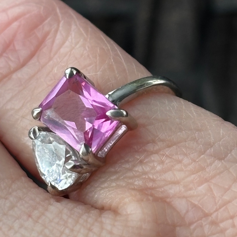 Elegant Pink and Silver Women's Ring